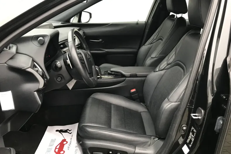 Lexus UX din 2020 cu 99.999 km - oferta LEX181303 - foto 13