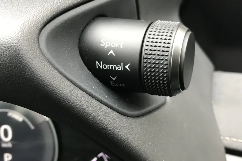 Lexus UX din 2020 cu 99.999 km - oferta LEX181303 - foto 22