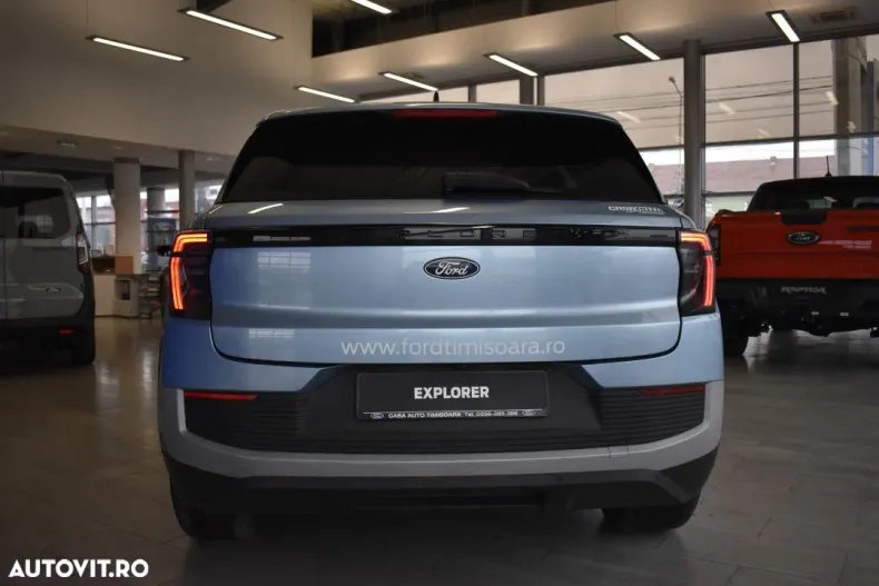Ford Explorer din 2025 cu 1 km - oferta FOR181308 - foto 3