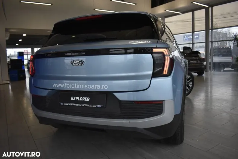 Ford Explorer din 2025 cu 1 km - oferta FOR181308 - foto 5