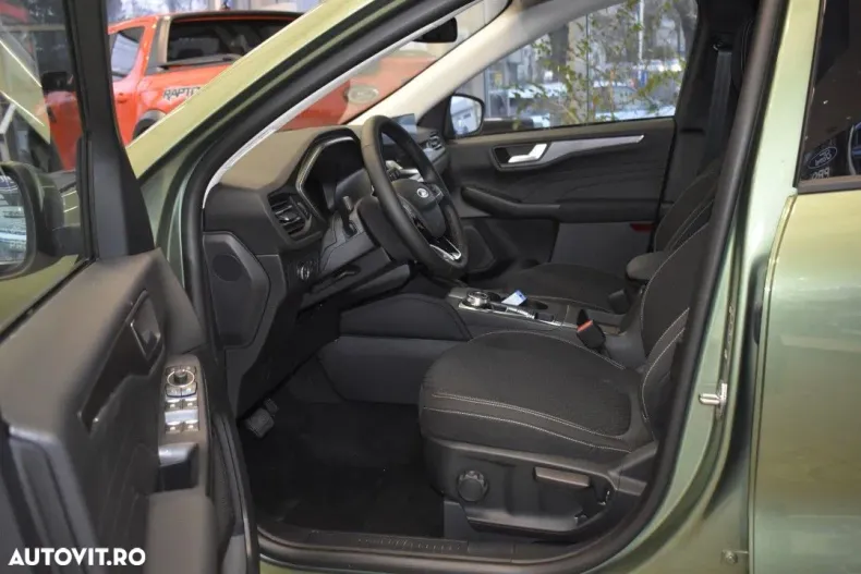 Ford Kuga din 2025 cu 1 km - oferta FOR181309 - foto 13