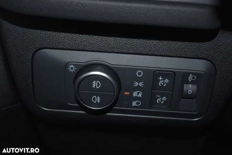 Ford Kuga din 2025 cu 1 km - oferta FOR181309 - foto 20