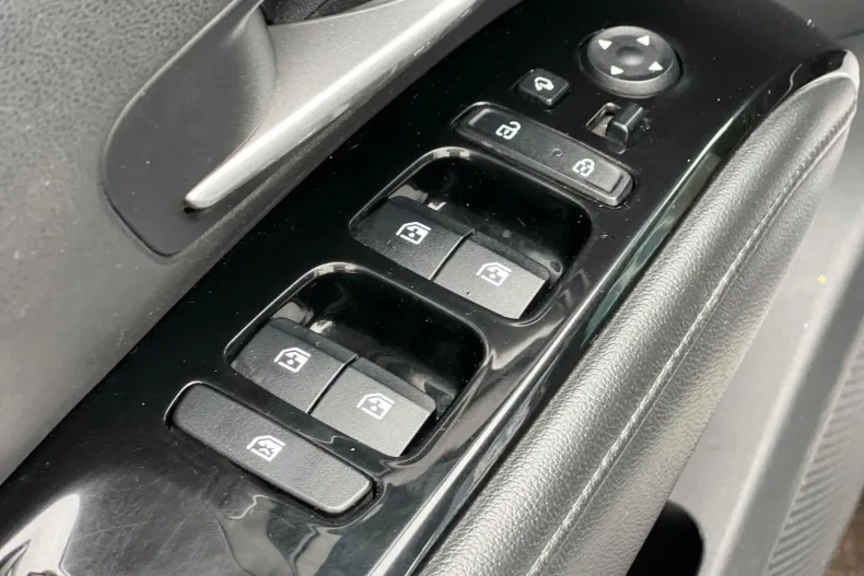 Hyundai TUCSON din 2021 cu 168.986 km - oferta HYU181313 - foto 12