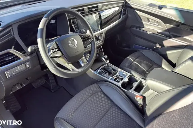 Ssangyong Korando din 2025 cu 10 km - oferta SSA181316 - foto 9