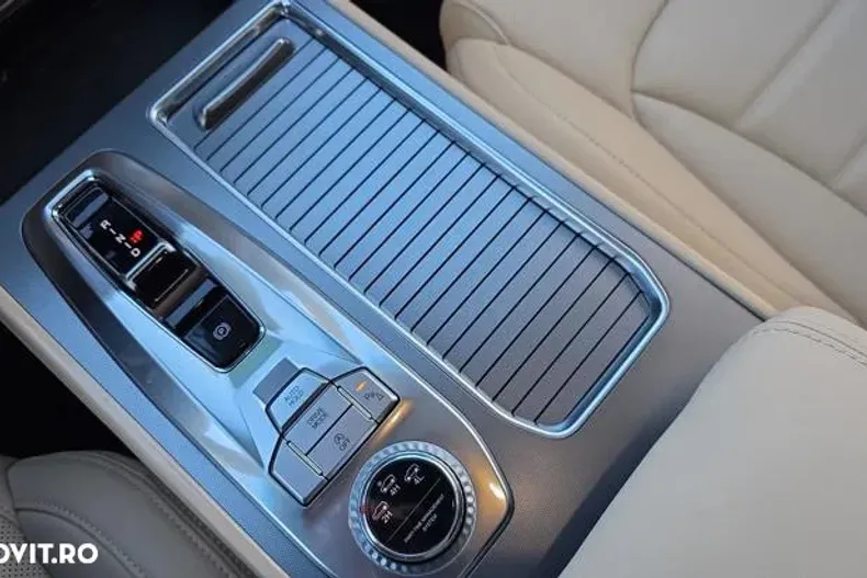 Ssangyong REXTON din 2025 cu 10 km - oferta SSA181318 - foto 15