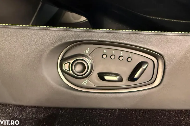 Aston Martin V8 Vantage din 2024 cu 10.100 km - oferta AST181325 - foto 22