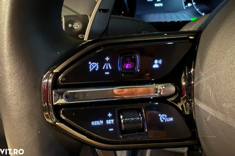 Aston Martin V8 Vantage din 2024 cu 10.100 km - oferta AST181325 - foto 38