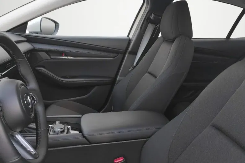 Mazda 3 din 2025 cu 1.800 km - oferta MAZ181327 - foto 9