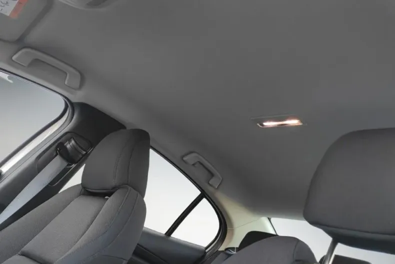 Mazda 3 din 2025 cu 1.800 km - oferta MAZ181327 - foto 18