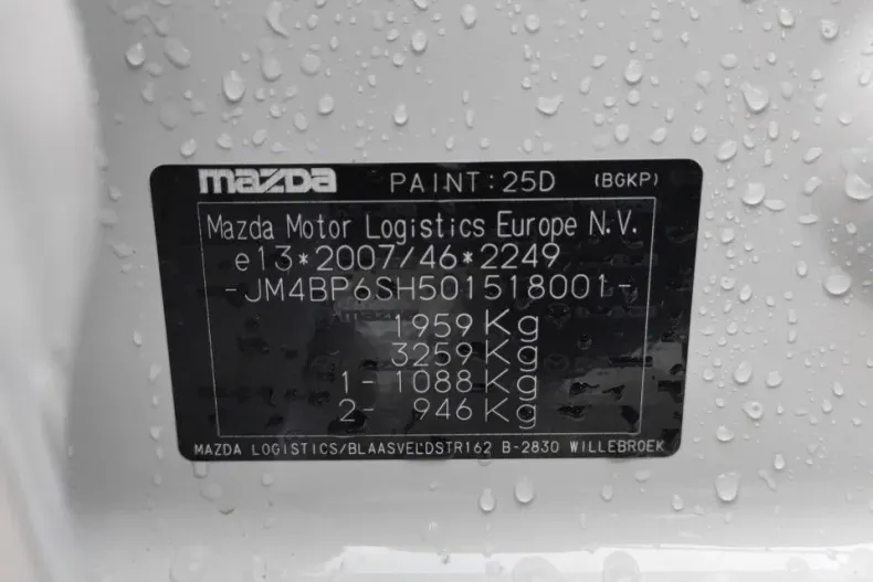 Mazda 3 din 2025 cu 1.800 km - oferta MAZ181327 - foto 23