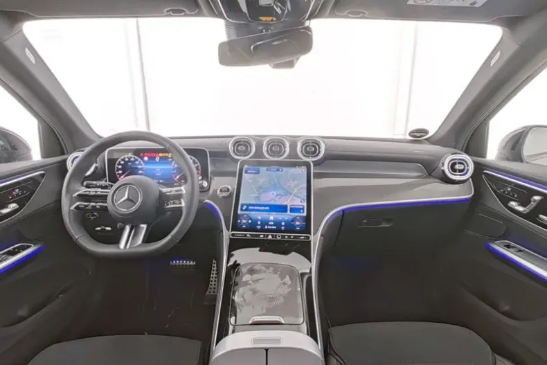 Mercedes-Benz GLC din 2025 cu 11.900 km - oferta MER181328 - foto 9