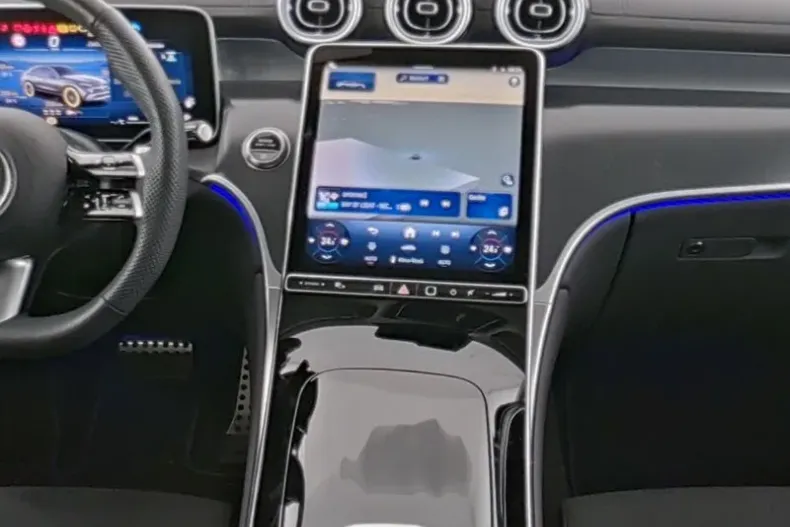 Mercedes-Benz GLC Coupe din 2025 cu 10.900 km - oferta MER181330 - foto 3