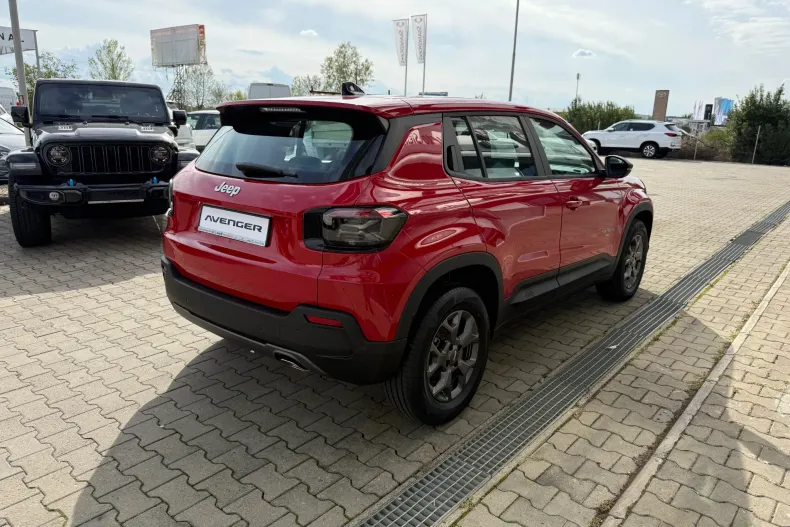 Jeep Avenger din 2026 cu 1 km - oferta JEE181332 - foto 6