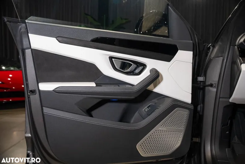 Lamborghini Urus din 2022 cu 34.000 km - oferta LAM181333 - foto 36