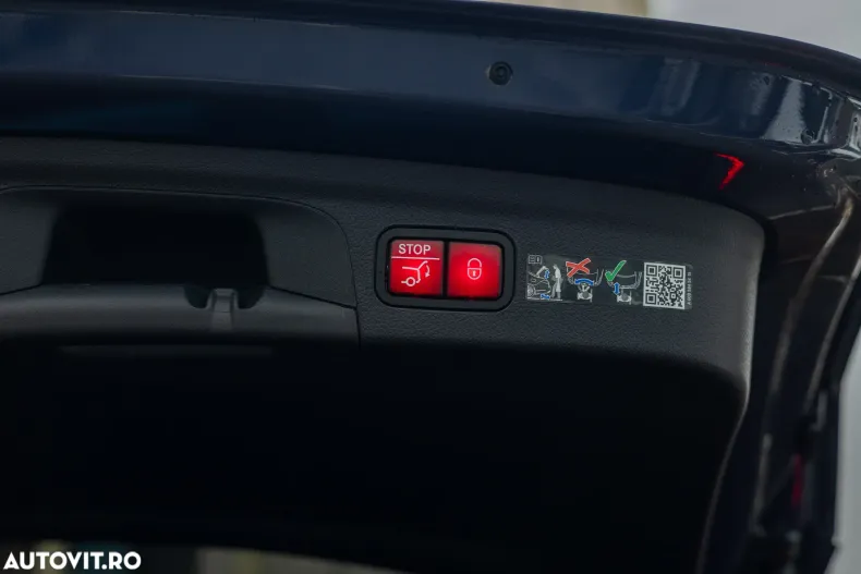Mercedes-Benz GLE din 2025 cu 3.966 km - oferta MER181334 - foto 26