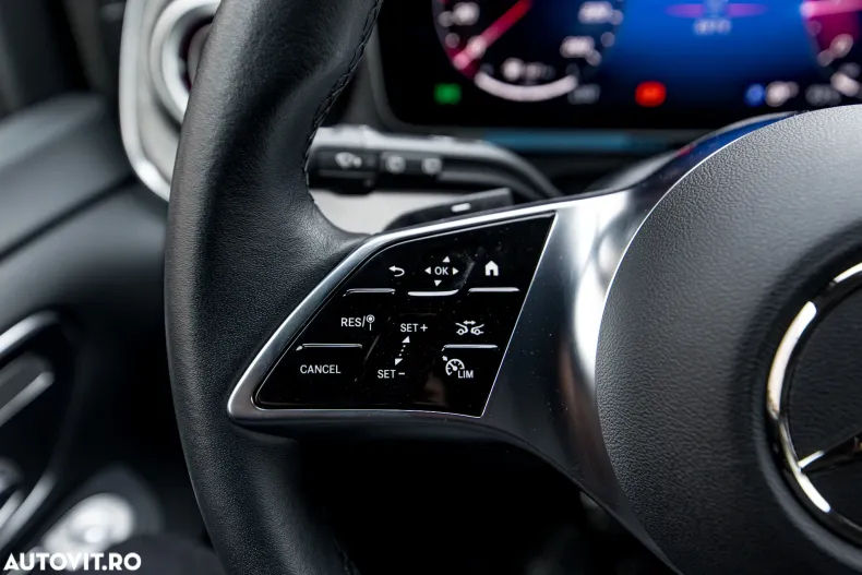 Mercedes-Benz V din 2024 cu 6.979 km - oferta MER181338 - foto 18