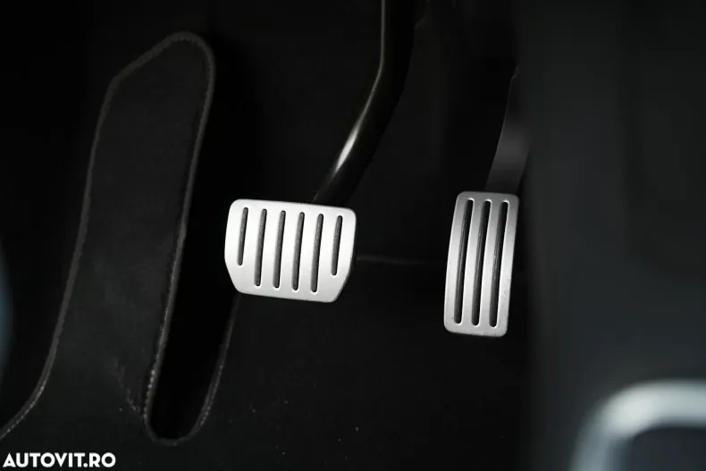 Tesla Model Y din 2023 cu 60.600 km - oferta TES181347 - foto 26