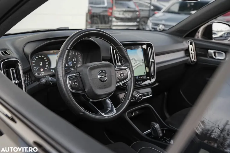 Volvo XC40 din 2020 cu 166.000 km - oferta VOL181348 - foto 9