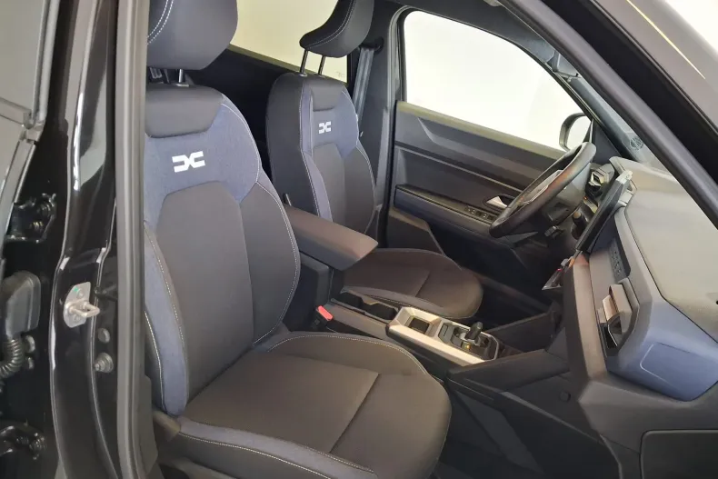 Dacia Duster din 2024 cu 13.026 km - oferta DAC181357 - foto 21