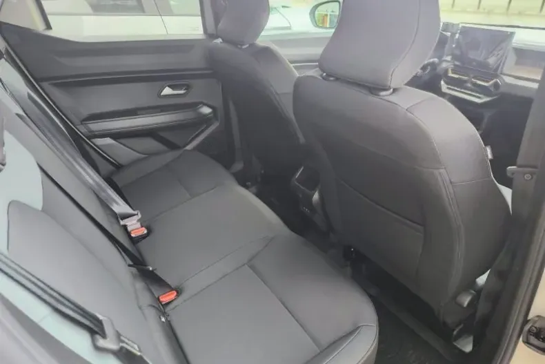 Dacia Duster din 2025 cu 230 km - oferta DAC181360 - foto 14