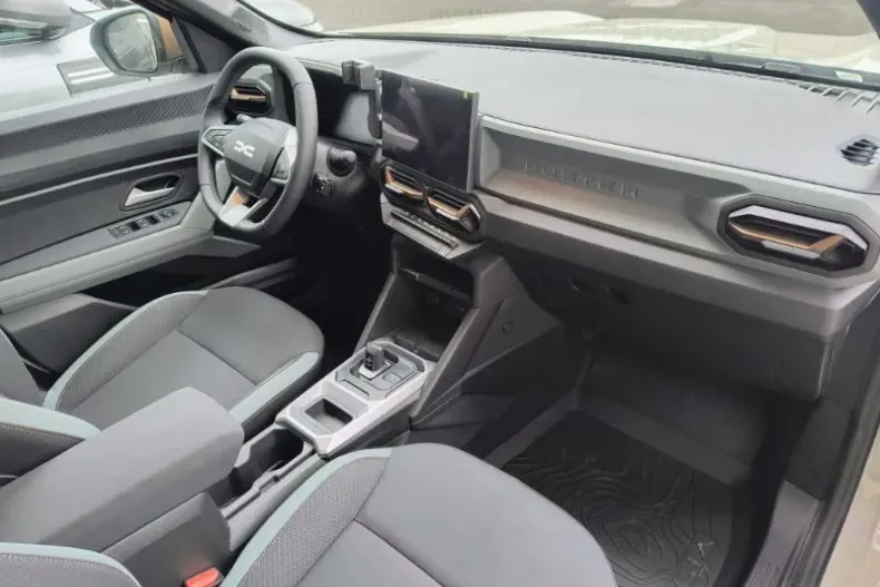 Dacia Duster din 2025 cu 230 km - oferta DAC181360 - foto 17