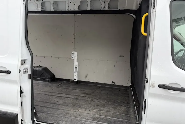 Ford Transit din 2021 cu 20.000 km - oferta FOR181363 - foto 8