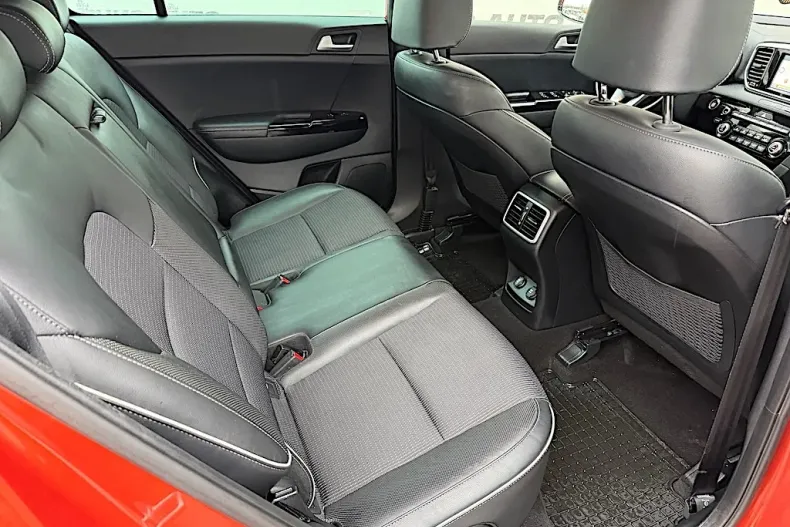 Kia Sportage din 2020 cu 103.000 km - oferta KIA181364 - foto 17