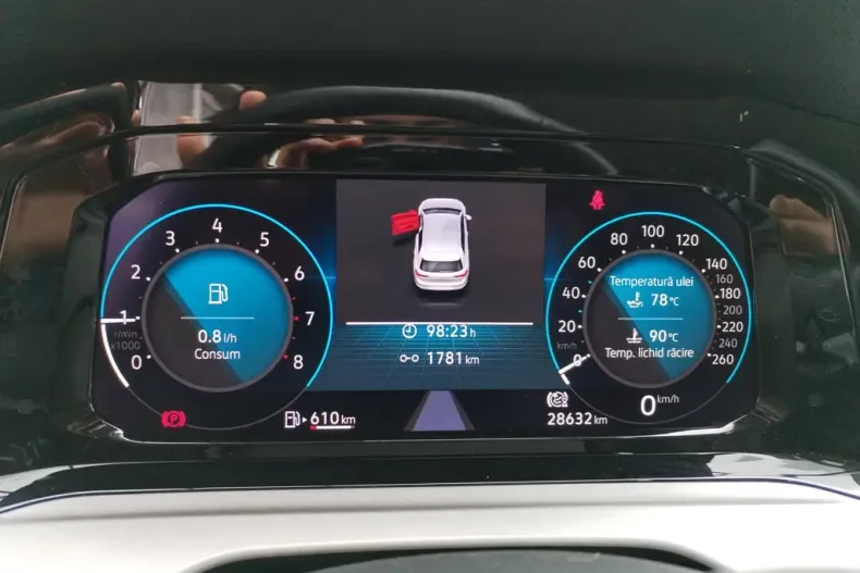 Volkswagen Golf din 2021 cu 28.632 km - oferta VOL181365 - foto 6