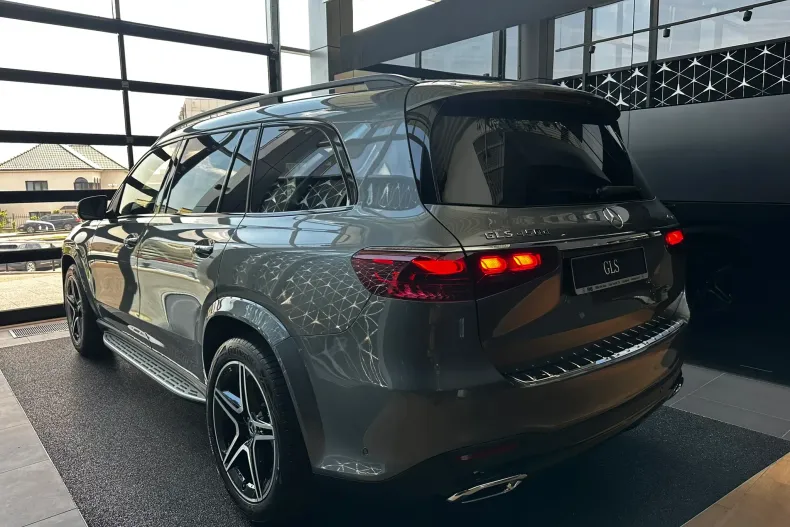 Mercedes-Benz GLS din 2025 cu 5.000 km - oferta MER181367 - foto 6