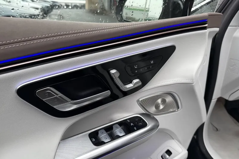 Mercedes-Benz EQE din 2024 cu 12.000 km - oferta MER181370 - foto 24