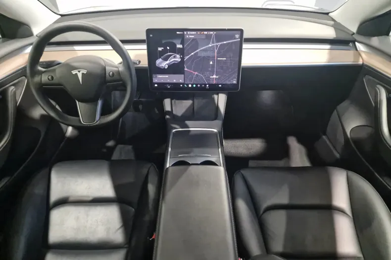 Tesla Model 3 din 2021 cu 65.600 km - oferta TES181375 - foto 13