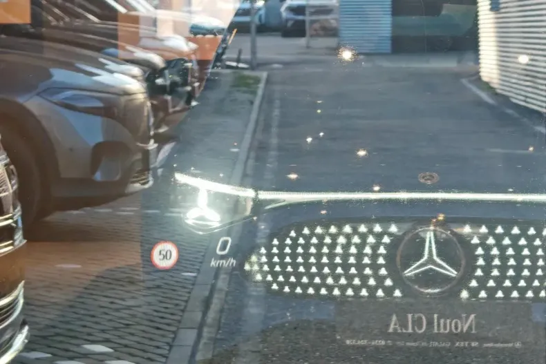 Mercedes-Benz CLA (Clasa CLA) din 2025 cu 3.500 km - oferta MER181376 - foto 21