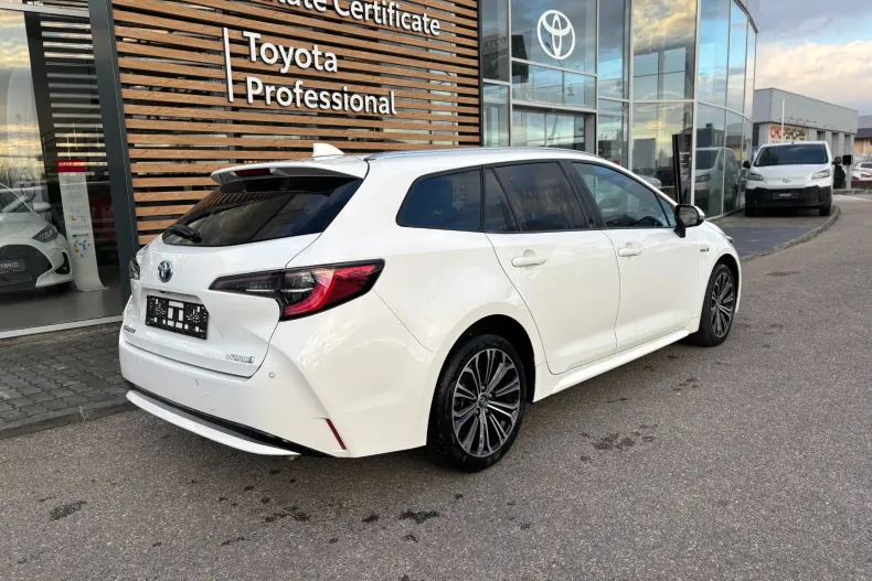 Toyota Corolla din 2020 cu 110.662 km - oferta TOY181377 - foto 4