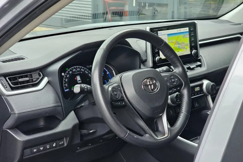 Toyota RAV4 din 2023 cu 106.904 km - oferta TOY181394 - foto 4