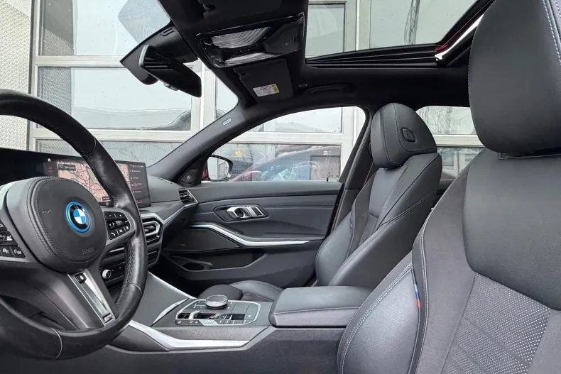 BMW Seria 3 din 2022 cu 106.408 km - oferta BMW181396 - foto 9
