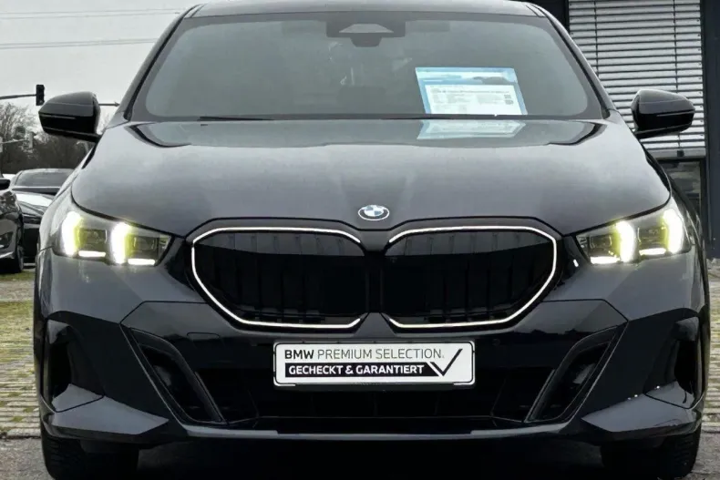 BMW Seria 5 din 2025 cu 11.575 km - oferta BMW181398 - foto 2