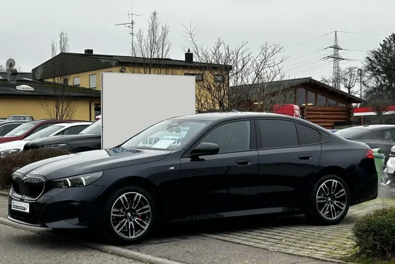 BMW Seria 5 din 2025 cu 11.575 km - oferta BMW181398 - foto 3