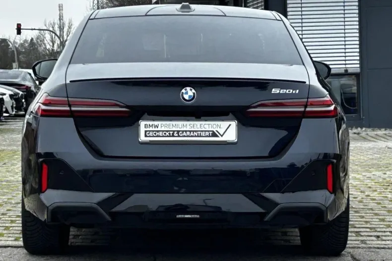 BMW Seria 5 din 2025 cu 11.575 km - oferta BMW181398 - foto 6