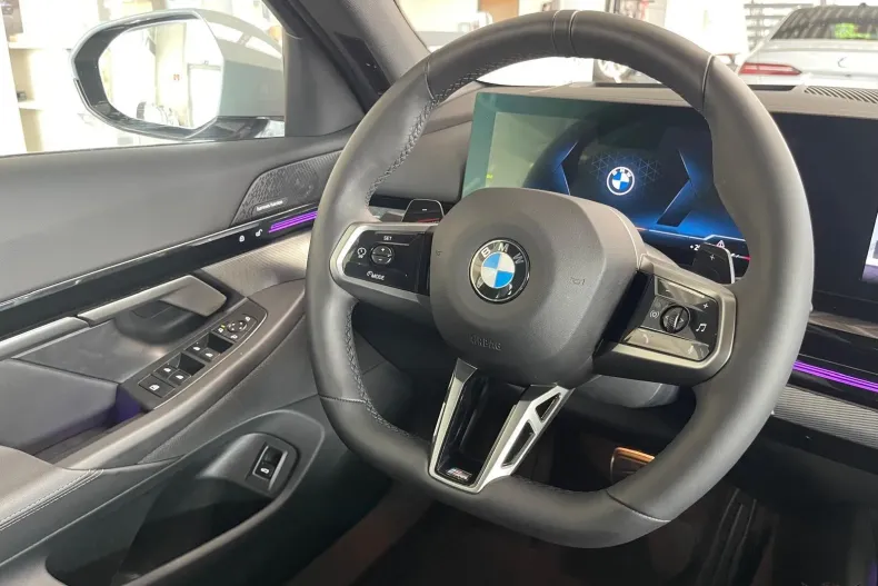 BMW Seria 5 din 2025 cu 7.625 km - oferta BMW181399 - foto 10