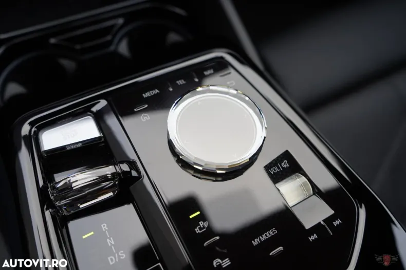 BMW Seria 5 din 2024 cu 39.840 km - oferta BMW181401 - foto 18