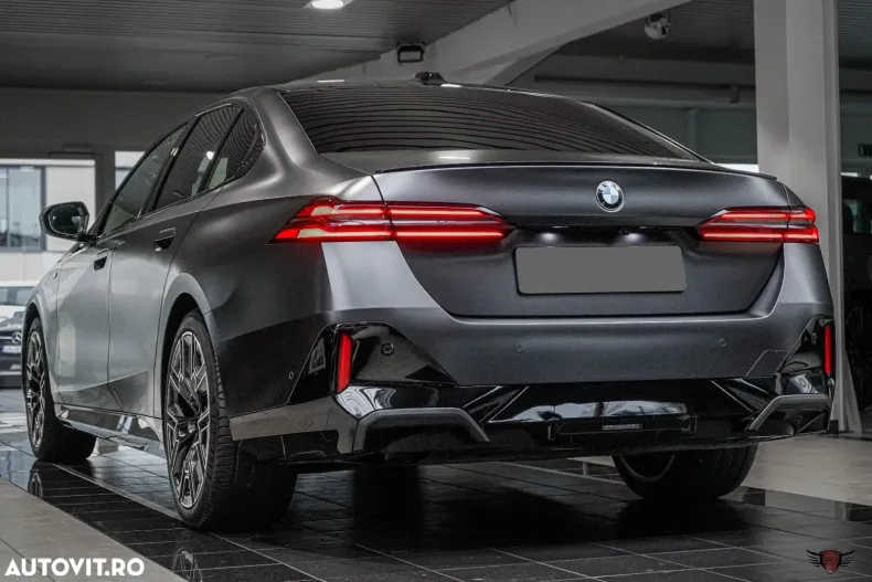BMW Seria 5 din 2024 cu 39.840 km - oferta BMW181401 - foto 31