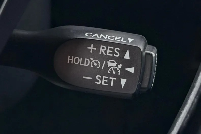 Toyota C-HR din 2020 cu 46.000 km - oferta TOY181405 - foto 32