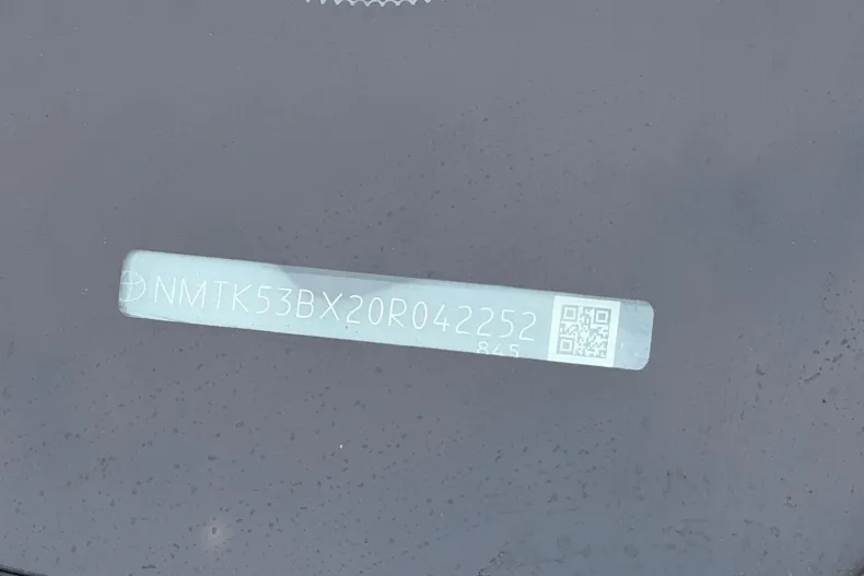 Toyota C-HR din 2020 cu 46.000 km - oferta TOY181405 - foto 36