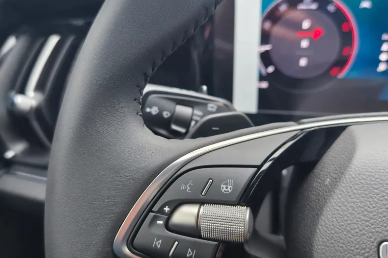 Skoda Kodiaq din 2026 cu 33 km - oferta SKO181407 - foto 9