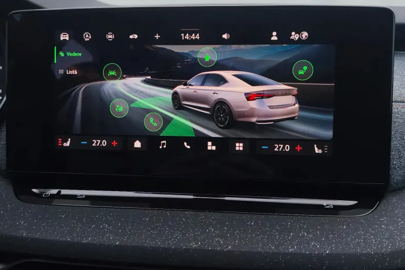 Skoda Octavia din 2026 cu 6 km - oferta SKO181408 - foto 12