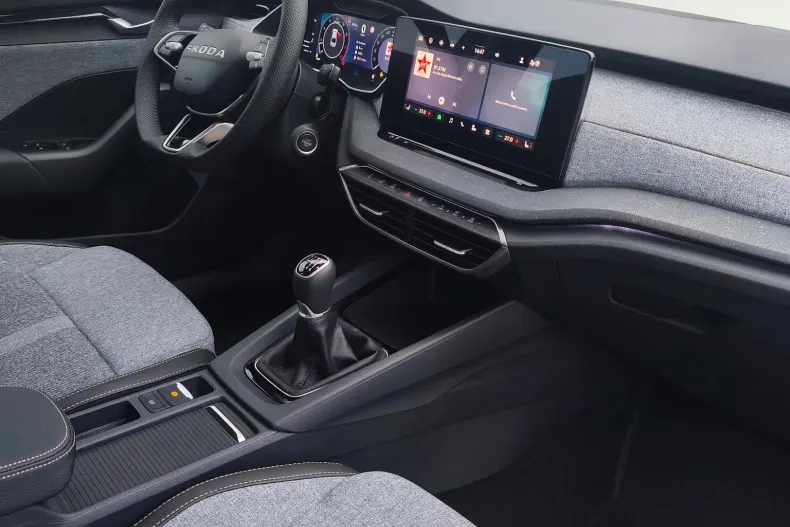 Skoda Octavia din 2026 cu 6 km - oferta SKO181408 - foto 22