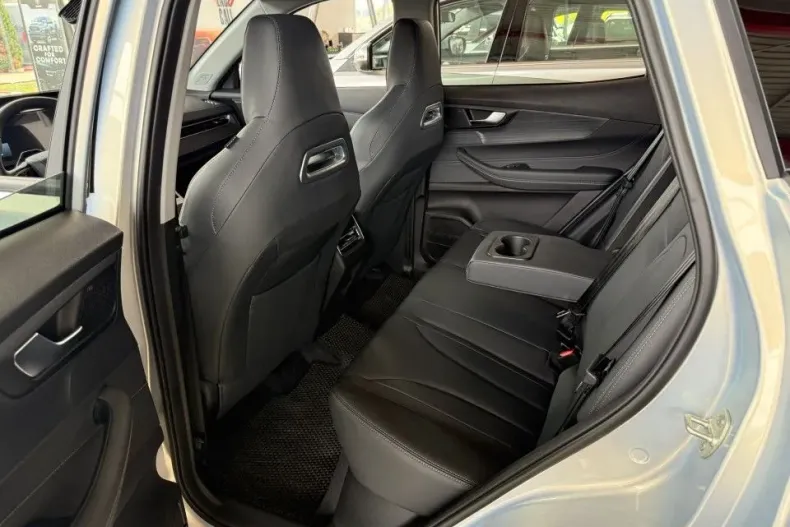 Chery Tiggo 4 din 2025 cu 1 km - oferta CHE181412 - foto 8