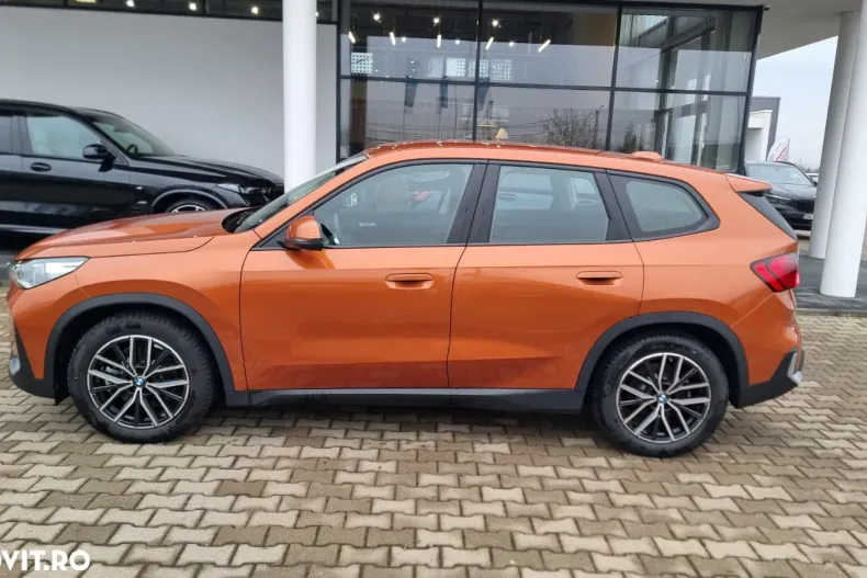 BMW iX1 (Seria i) din 2025 cu 8.450 km - oferta BMW181413 - foto 2