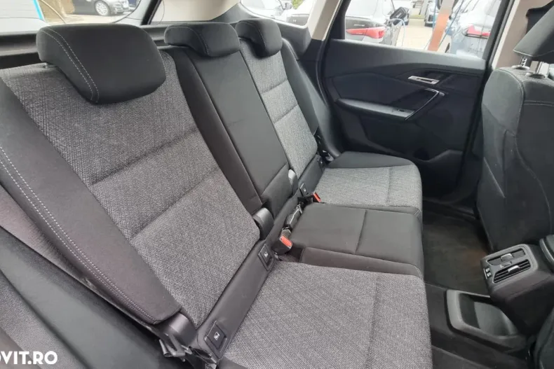 BMW iX1 (Seria i) din 2025 cu 8.450 km - oferta BMW181413 - foto 11