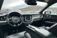 Volvo XC60 din 2020 cu 87.018 km - oferta VOL181414 - foto 17